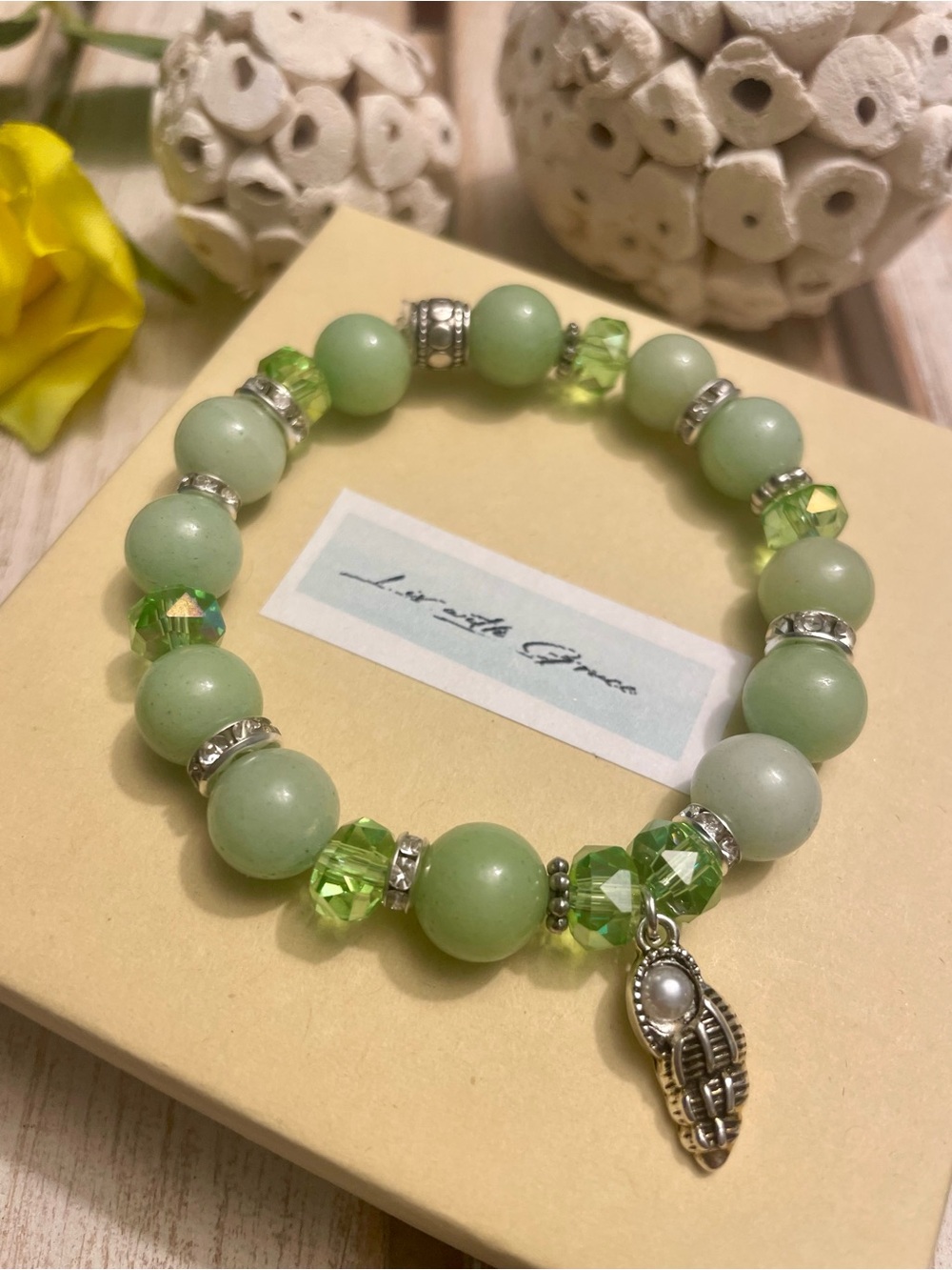 Green Amazonite and Silver Bracelet Shell Charm 10mm handmade beaded bracelet - Picture 4 of 5